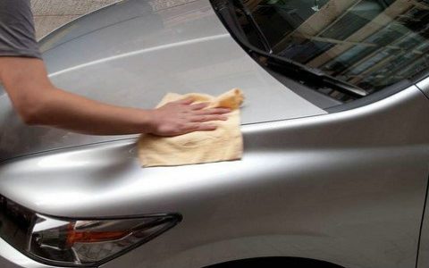 车蜡对车漆有副作用吗