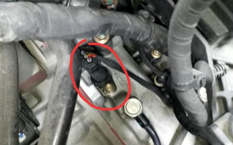 发动机传感器坏了对车有什么影响