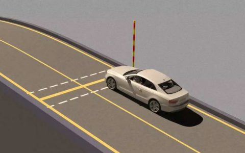 半坡起步熄火扣分还是直接挂