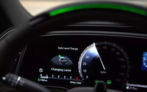 cruisemain灯亮是什么意思