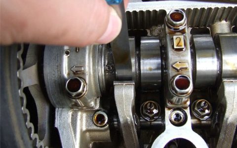 气门间隙过大可以调整吗