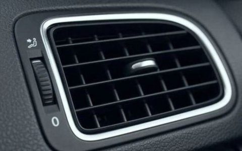 开空调发动机轻微抖动怎么回事