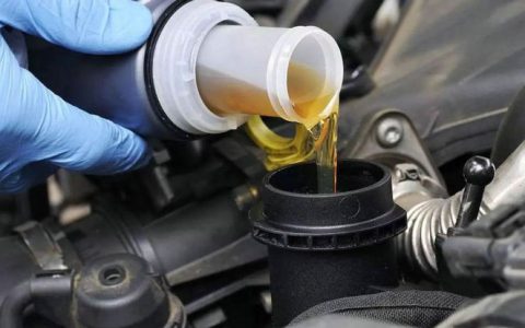 全合成机油两年换一次可以吗