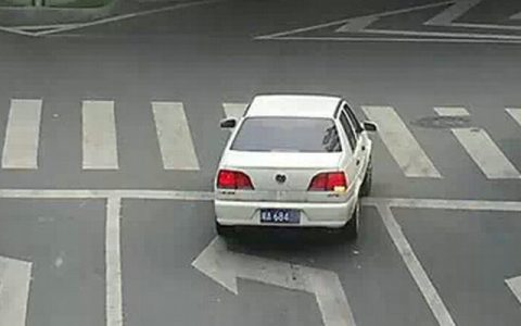 不按导向车道行驶怎么处罚