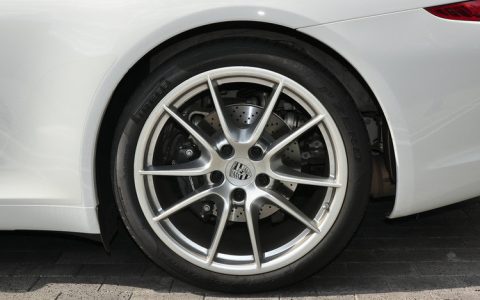 米其林 马牌 普利司通哪个好