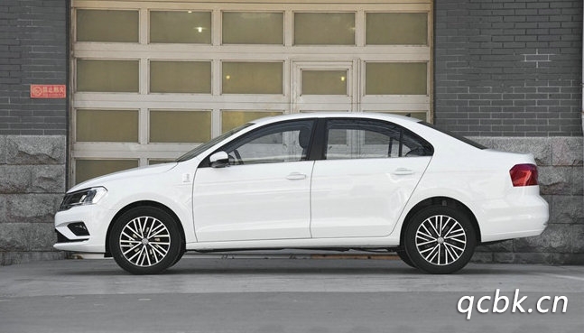 三厢车是什么意思