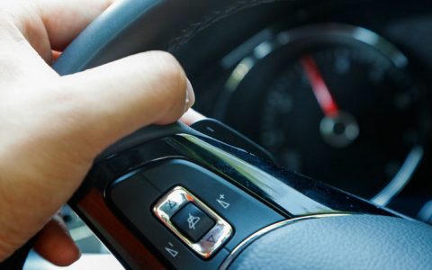 换挡拨片正确使用方法介绍