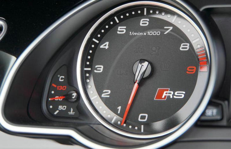 4000转算暴力驾驶吗