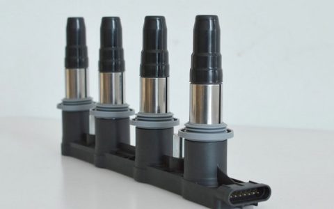 点火线圈要4个一起换吗