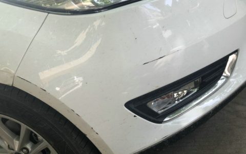 汽车保险杠能补漆吗