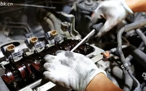 机油发黑了对车子有什么影响
