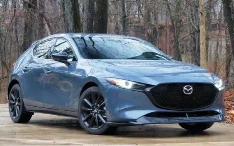 马自达3两厢车怎么样