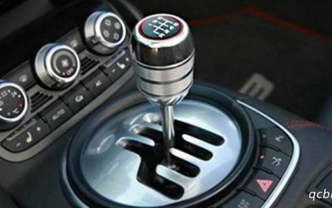 手动挡车停车的正确方法