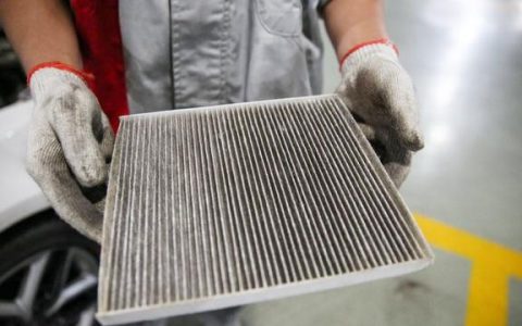 北汽ex360空调滤芯更换教程