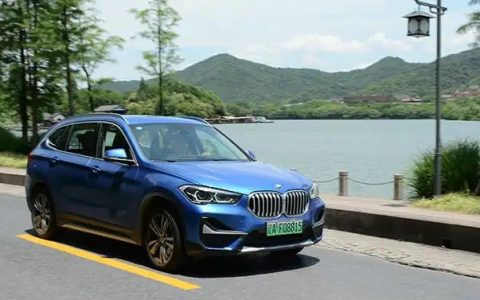 宝马x1新能源油耗百公里多少