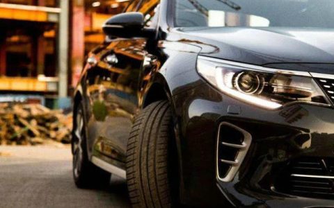 停车前轮不回正对车有伤害吗