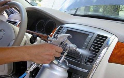 新车有异味怎么去除 新车除味正确方法