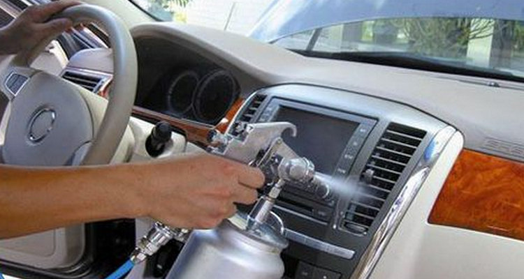 新车有异味怎么去除 新车除味正确方法