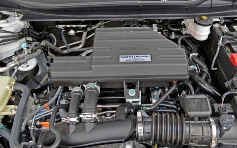 发动机传感器在哪个位置