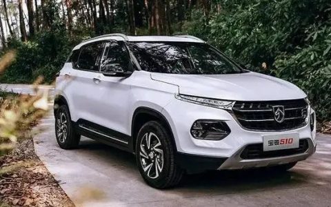 宝骏有自动挡的车吗