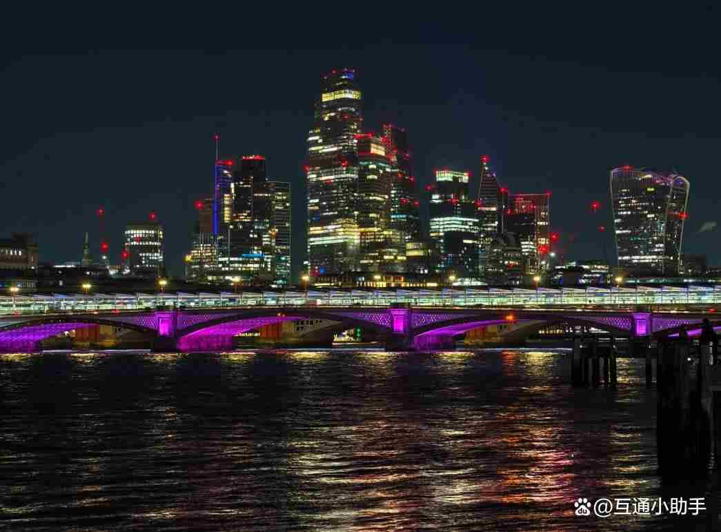 连iPhone都得追着跑! vivo X300 Pro手机首发评测