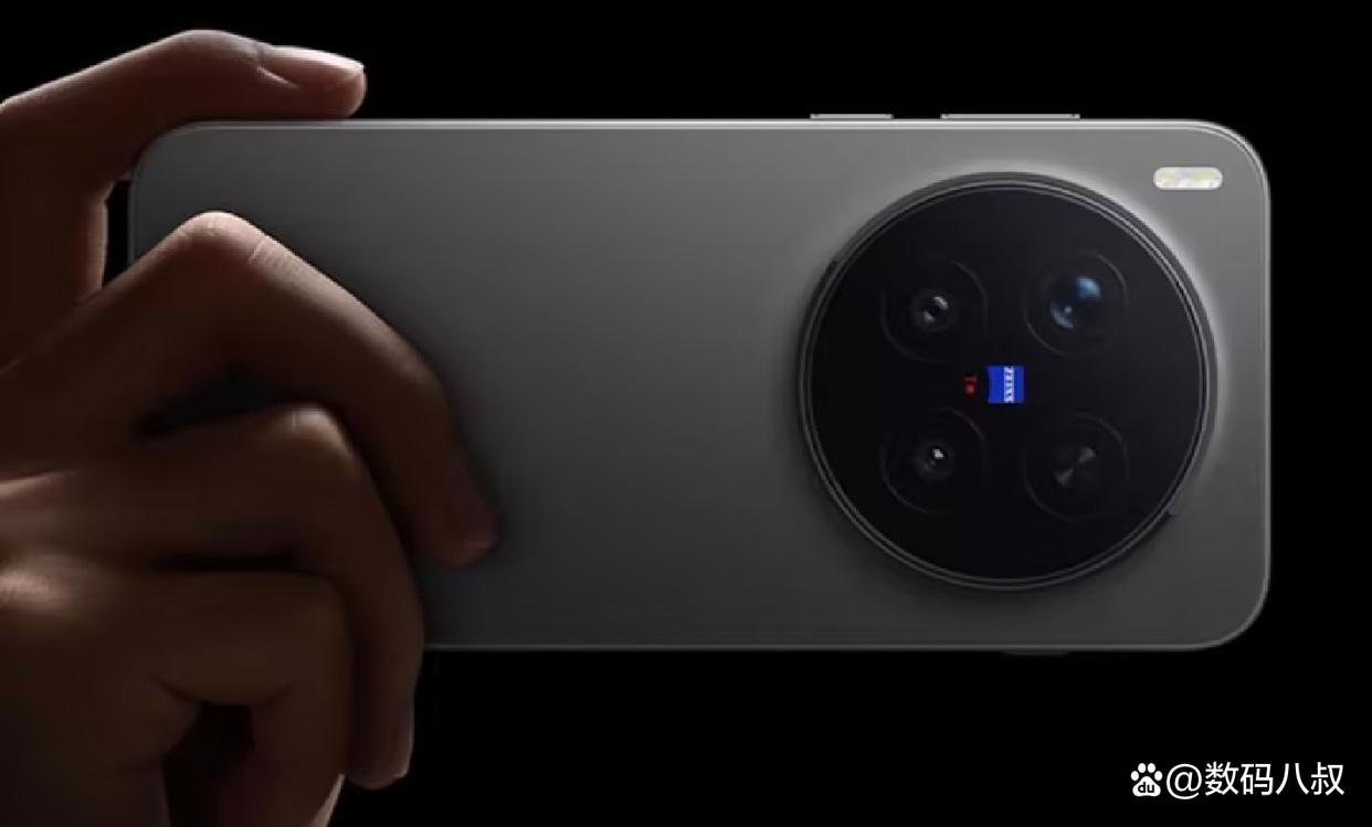 最强天玑影像旗舰! vivo X300 Pro全系新增卫星通信版发布:5699元起