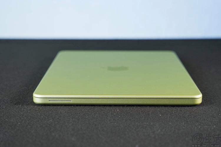 4599元真香还是真坑? MacBook Neo笔记本首发评测