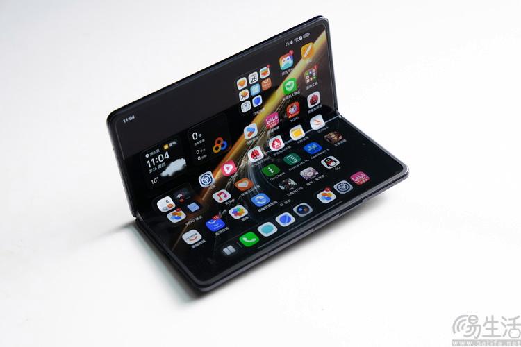 4.2mm 展开厚度+满血性能! 荣耀Magic V6首发测评