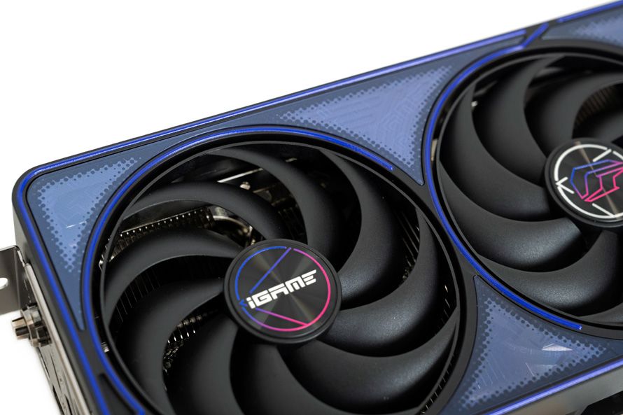 小身材有大能量!七彩虹iGame GeForce RTX 5070 Ti Ultra OC SFF 16GB评测