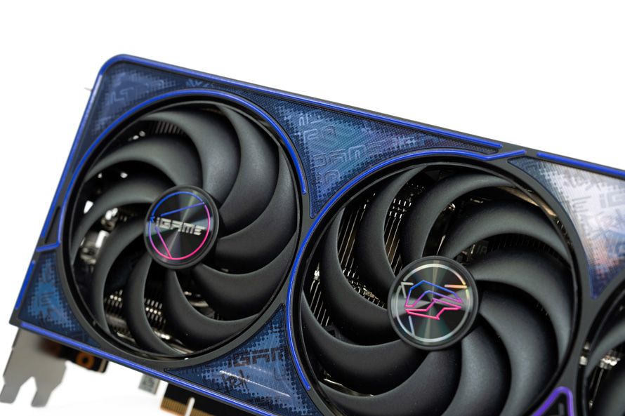 小身材有大能量!七彩虹iGame GeForce RTX 5070 Ti Ultra OC SFF 16GB评测