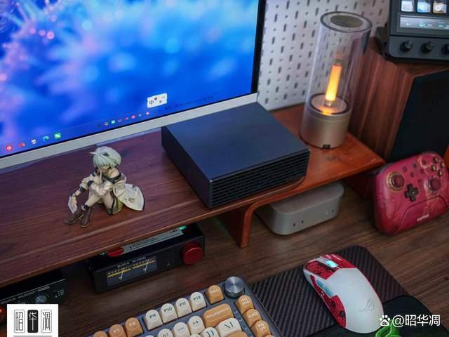 把数据中心塞到个人桌面! 技嘉AI TOP ATOM迷你桌面AI PC全面测评