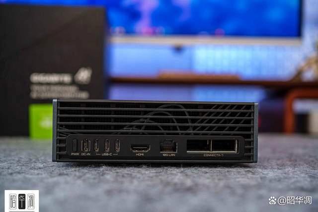 把数据中心塞到个人桌面! 技嘉AI TOP ATOM迷你桌面AI PC全面测评