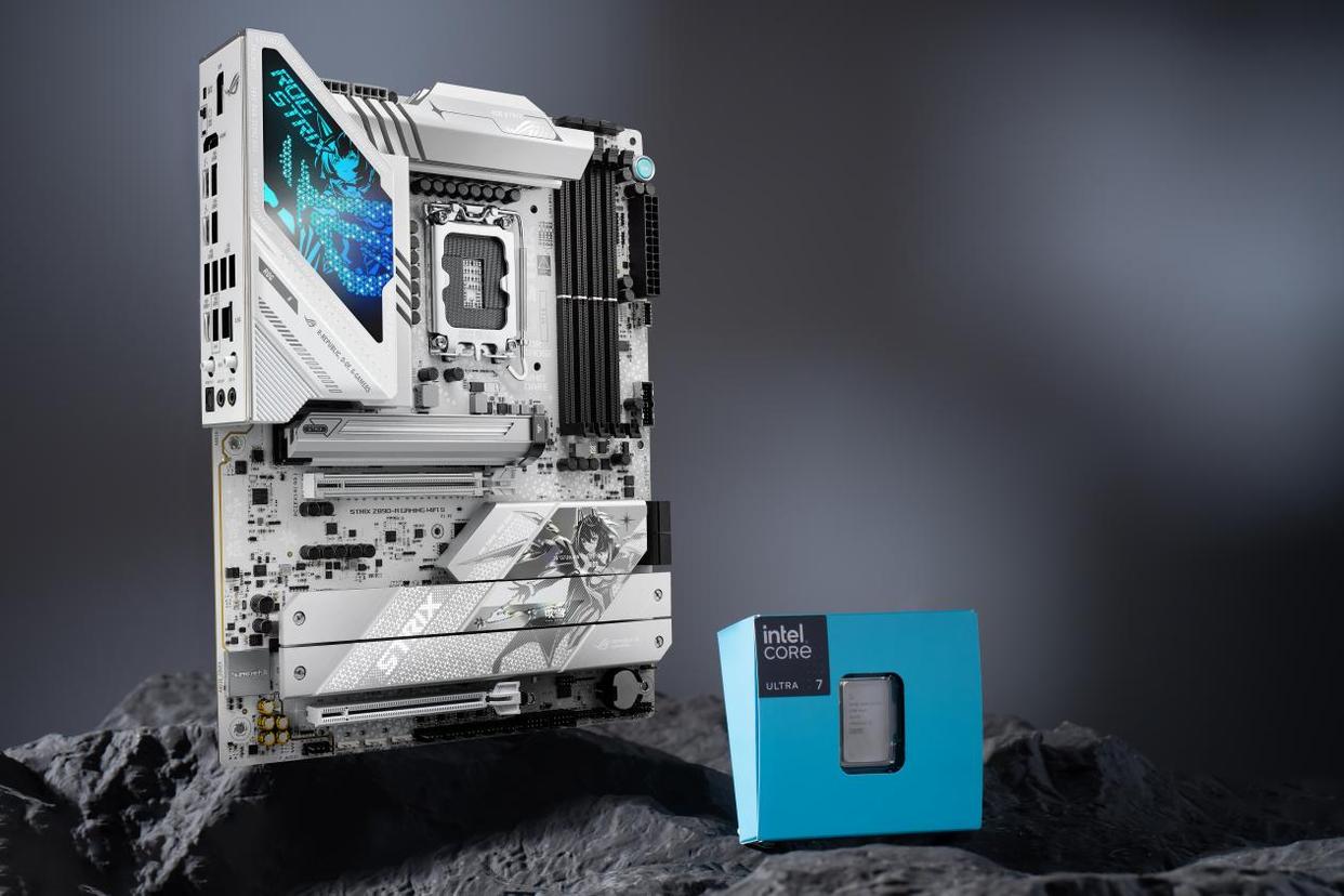 一年蛰伏终翻身! Intel酷睿Ultra 7 270K Plus/Ultra 5 250K Plus处理器首发测评