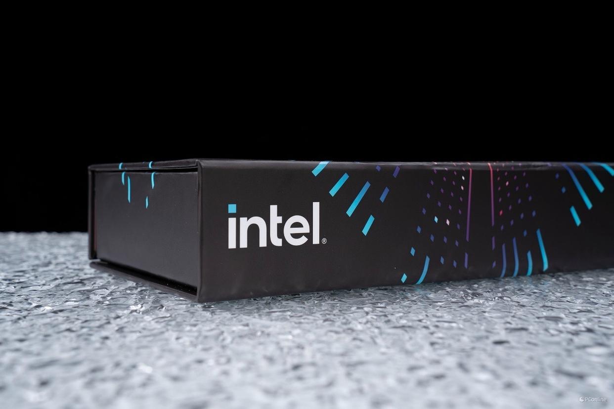 加核提速全是硬货! 英特尔酷睿 Ultra 200S Plus处理器首发测评