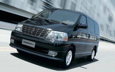 丰田阁瑞斯7座商务车多少钱