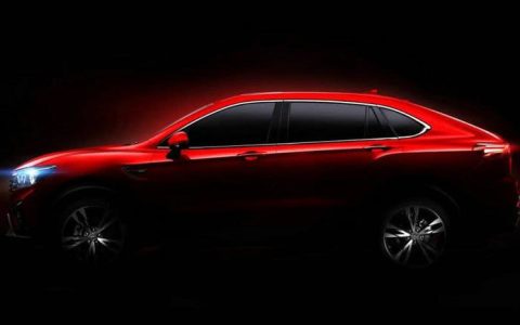 车轮上面的弧形板叫什么