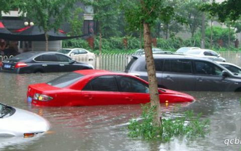 暴雨车被淹了保险赔吗