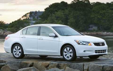 本田雅阁8代长宽高是多少