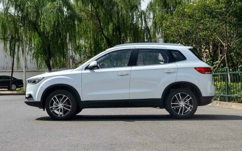 奔腾x40用的是什么发动机