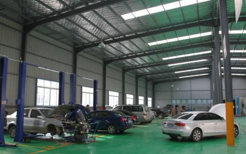 高速服务区有没有修车的地方