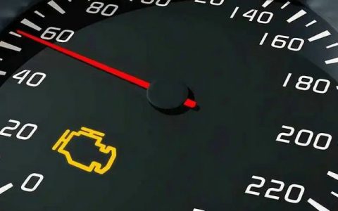 汽车发动机故障灯亮黄灯是什么情况