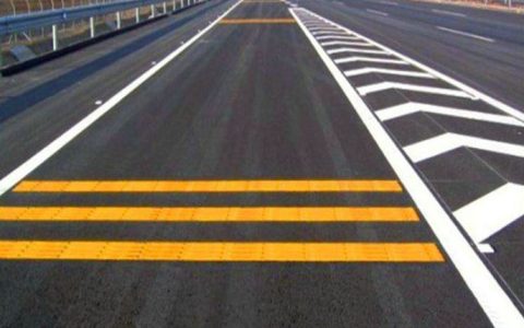 道路交通标线的颜色有几种