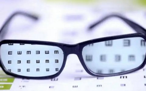 学驾照视力不能低于多少度