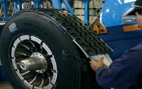 轮胎翻新与原装正品怎么区分