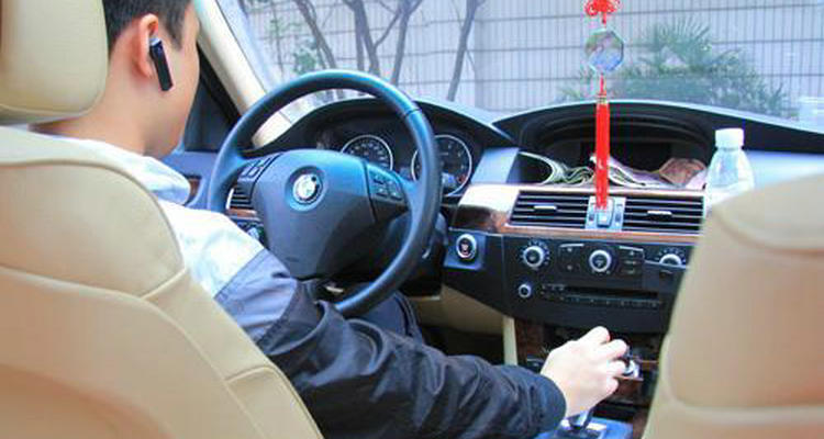 手机蓝牙与车载蓝牙如何配对