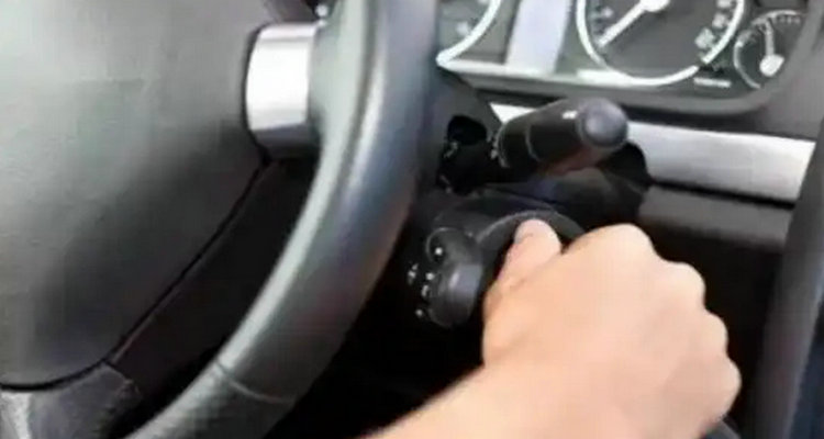 冬季汽车打火正确方法