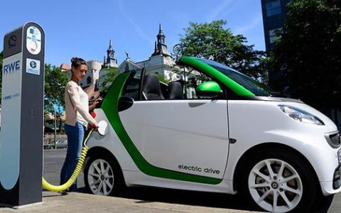 汽油车什么时候停止使用