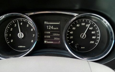 长时间3000转跑高速伤车吗