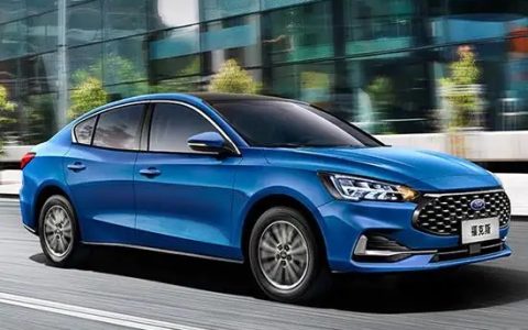 福特福克斯三厢怎么样 值得入手吗