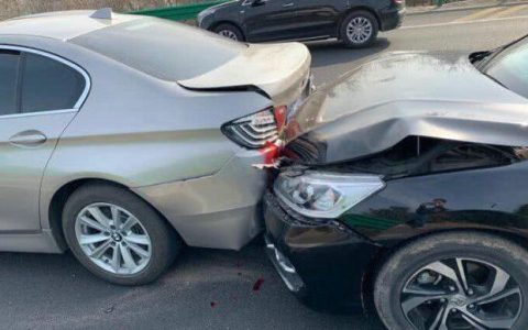 多严重的追尾会伤车架